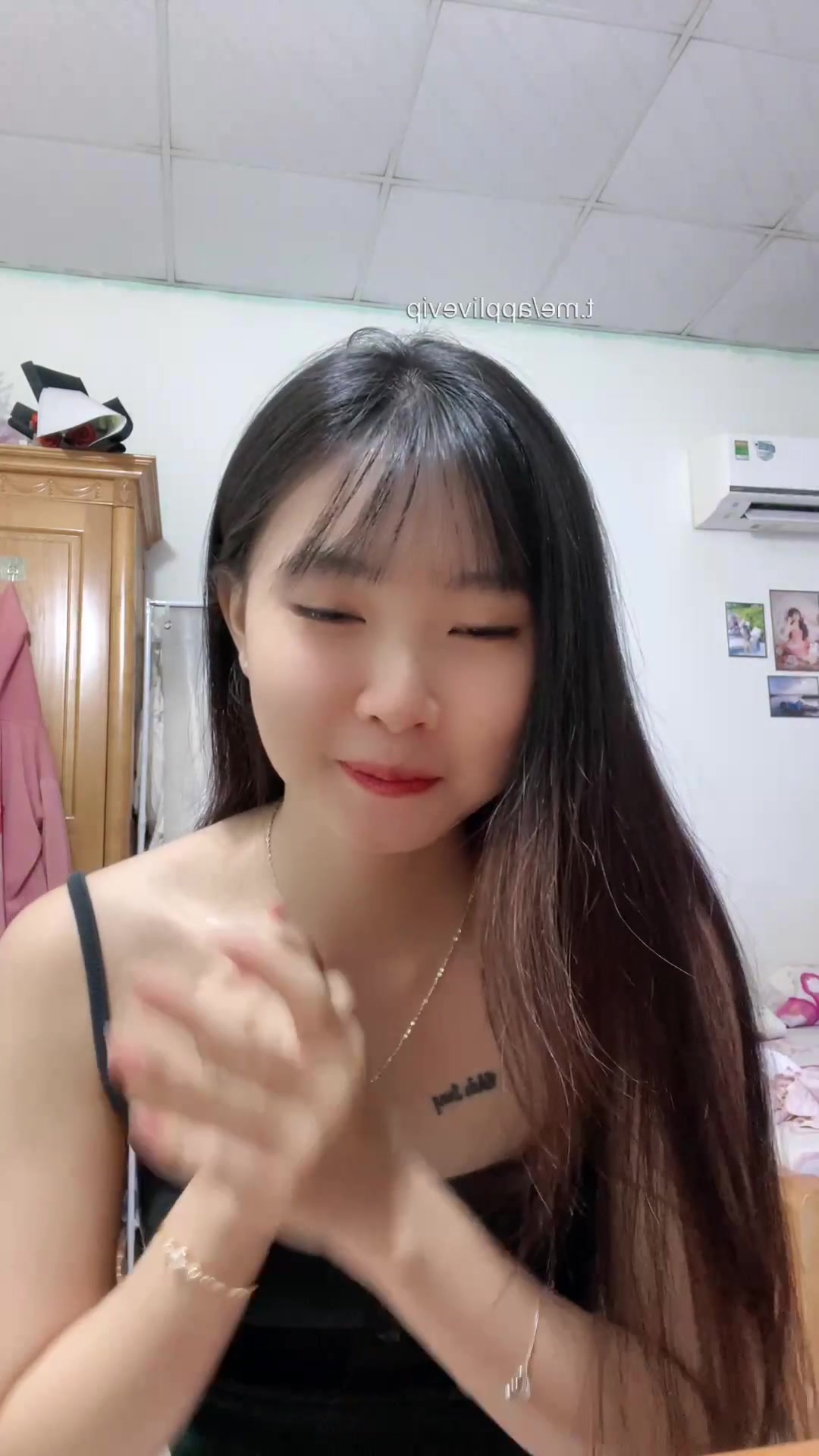 Theo anh em chỉ có mỗi kèo ăn xúc xích nguyên lông