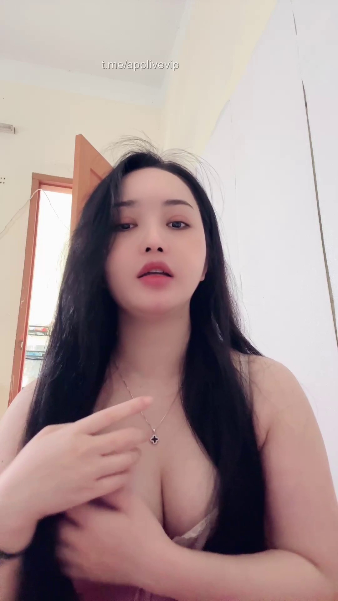 Mẫn Nghi YYlive 08/12/2025