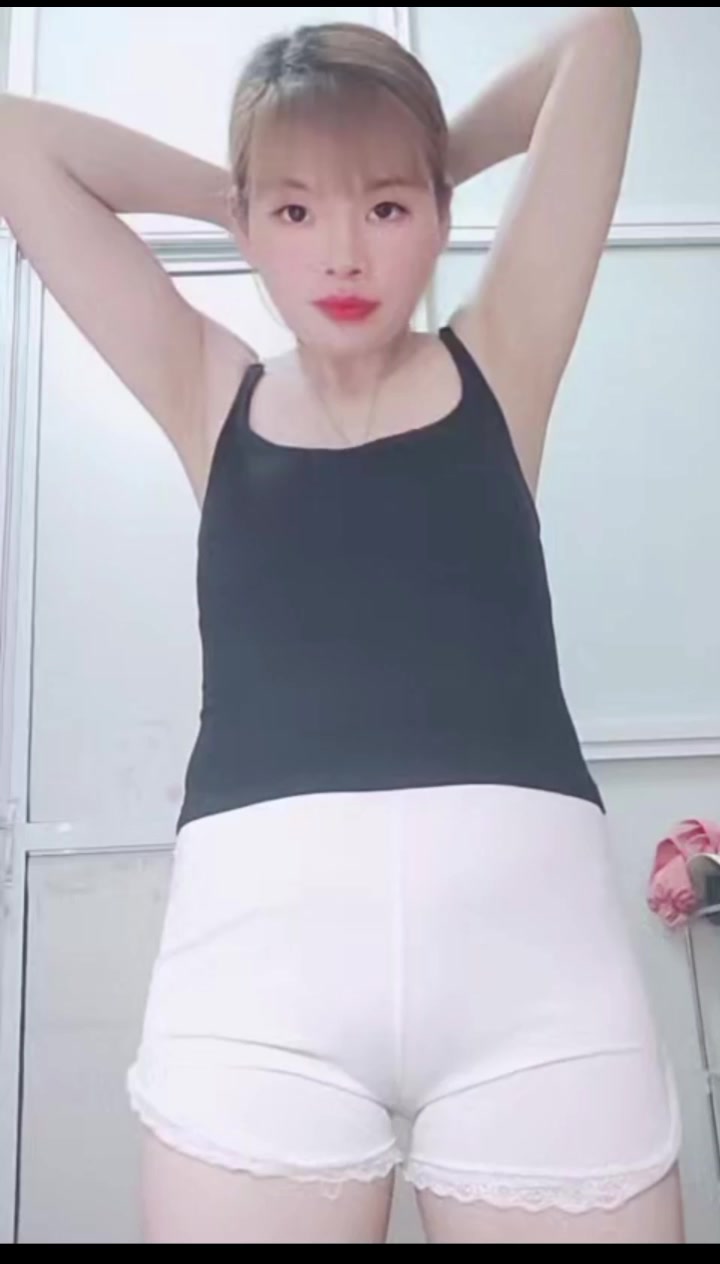 Em là Song tử dịu dàng biết nghe lời của anh đây