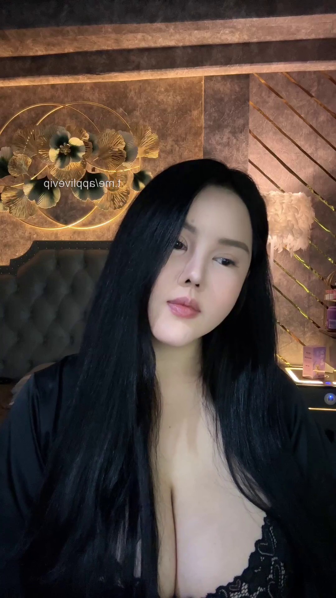 TrangNgo YYlive 16/01/2026