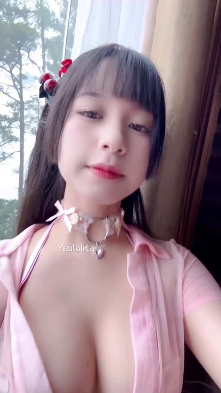 Mới leak được album ảnh và clip nóng của Yeulolita