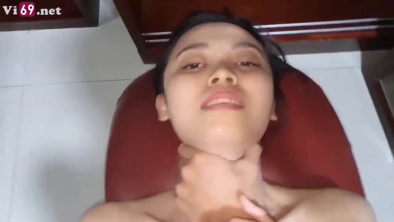 Học sinh cấp 3 mà đã biết bạo dâm trên ghế tình yêu